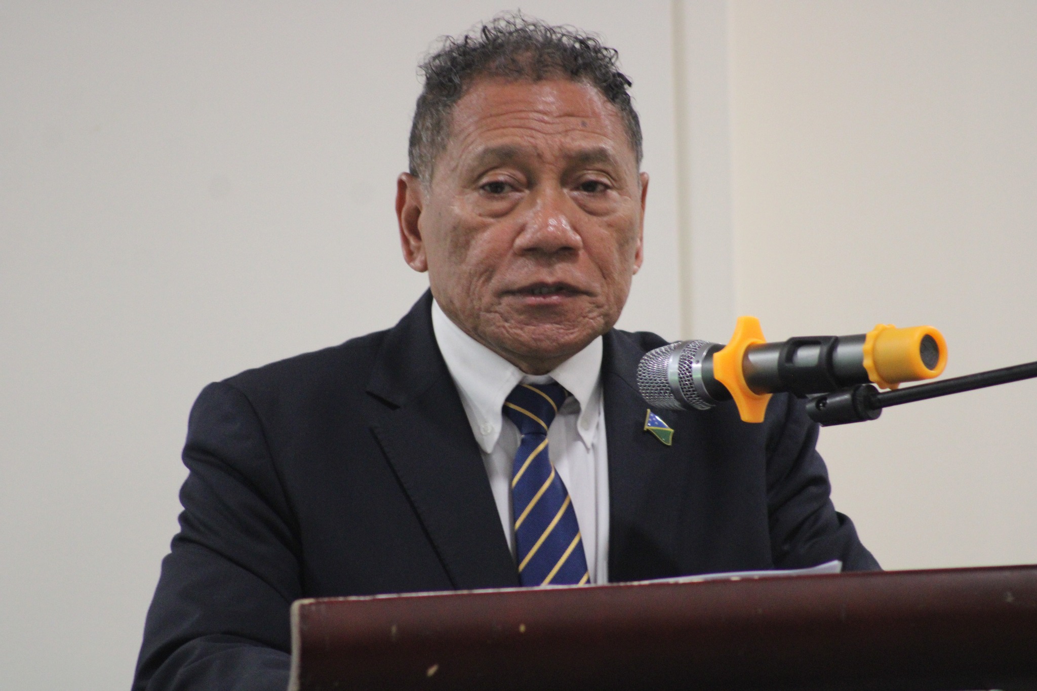 索羅門群島外長夏奈爾(Peter Shanel Agovaka)。 (圖:FB/MFAETSI)