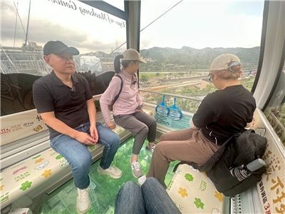搭纜車喝茶趣直播觀樂聲不斷
