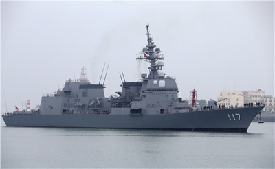 日本海上自衛隊驅逐艦涼月號。(路透社/達志影像)