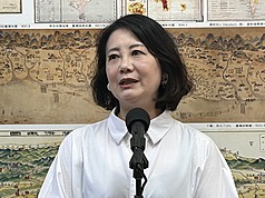 民進黨團幹事長吳思瑤表示，為了年金永續、落實世代正義，民進黨會反對年改走回頭路的法案，加強照顧現職公務人員。(資料照)