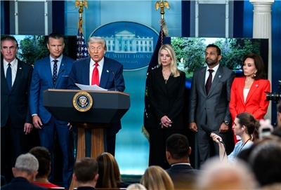 美國總統川普11日宣布華盛頓特區進入公共安全緊急狀態。 (圖:X@WhiteHouse)