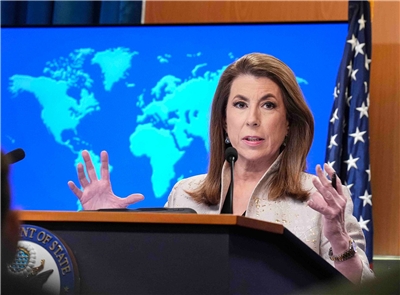 美國國務院發言人布魯斯(Tammy Bruce)。 (圖：美國國務院)