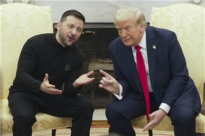 美國總統川普(Donald Trump，右)、烏克蘭總統澤倫斯基(Volodymyr Zelenskyy，左)。資料照。