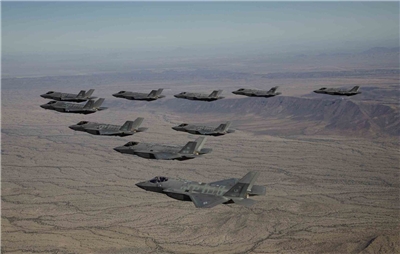 美國空軍匿蹤式F-35A閃電II同型戰機。(圖:美國空軍)