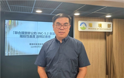 內閣擬改組，環境部長彭啓明15日表示，尊重相關人事安排，他非常珍惜為民服務的機會。(劉品希 攝)