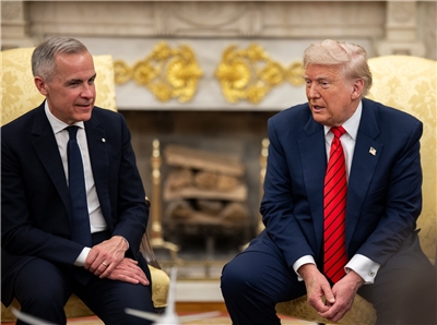 圖為加拿大總理卡尼(Mark Carney)5月6日到白宮拜會美國總統川普(Donald Trump)。 (圖:白宮)