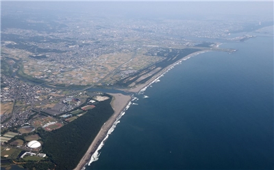 日本2024年8月宮崎曾發生規模7.1地震，因震央所在日向灘海域靠近「南海海槽」，一度引發高度關注。資料照片(AFP)