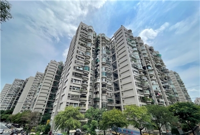 國內房市持續盤整。圖為南港國宅。(資料照/沈聰榮攝)