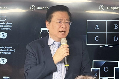 全國商業總會理事長許舒博透露，準經長龔明鑫已邀請工商團體於9月1日見面。(謝佳興 攝)