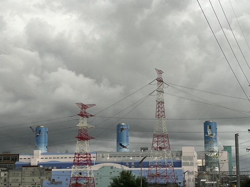 興達新1號機停機檢查，台電表示今日供電無虞，夜尖峰備轉仍守6%。

