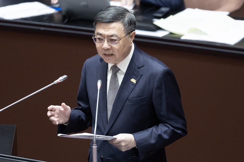 行政院長卓榮泰30日率領行政團隊至立法院進行施政報告。