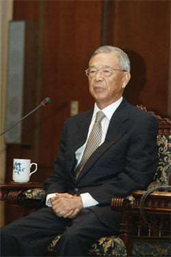 前外交部長、前總統府資政丁懋時病逝，享耆壽99歲。（外交部官網）