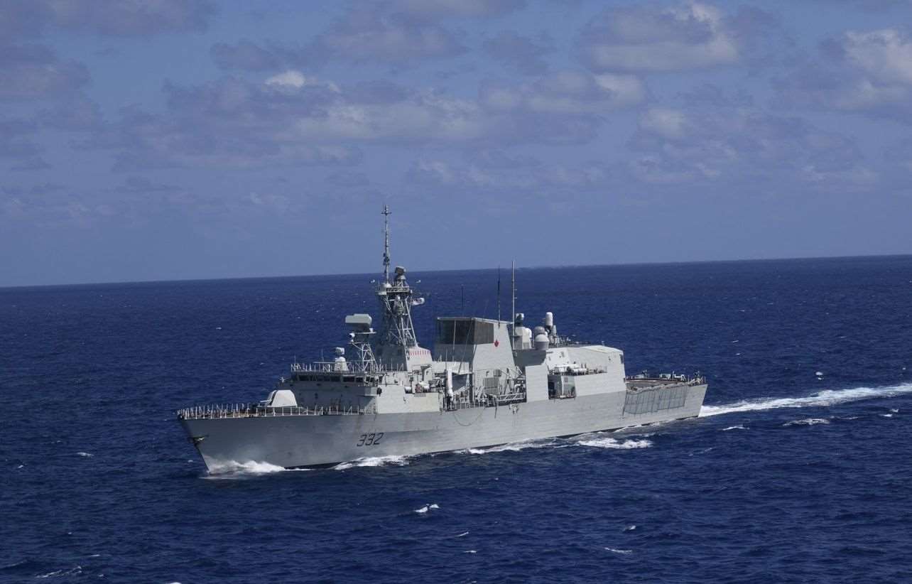 加拿大海軍巡防艦「魁北克市號」(HMCS Ville de Quebec)(圖)日前航經台灣海峽。 (圖:FB/NCSM.HMCS.VilledeQuebec)