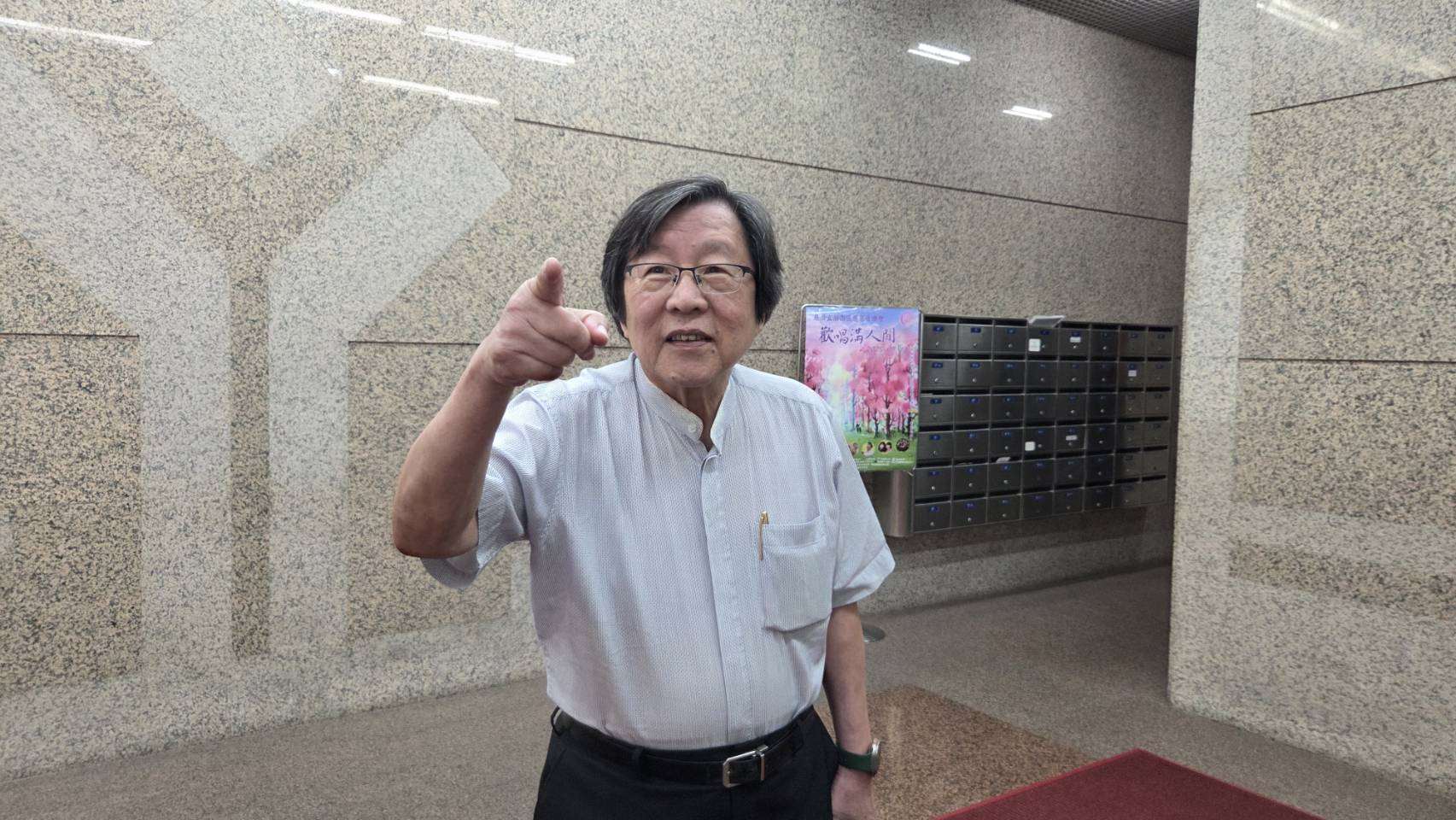 民進黨選對會10日召開首度會議。圖為召集人邱義仁。（劉玉秋攝）