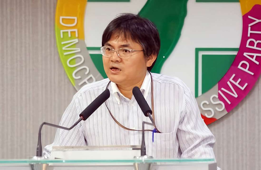 總統府1日公布新人事，民進黨前民調中心主任鄭俊昇出任總統府副秘書長。資料照。(民進黨提供)