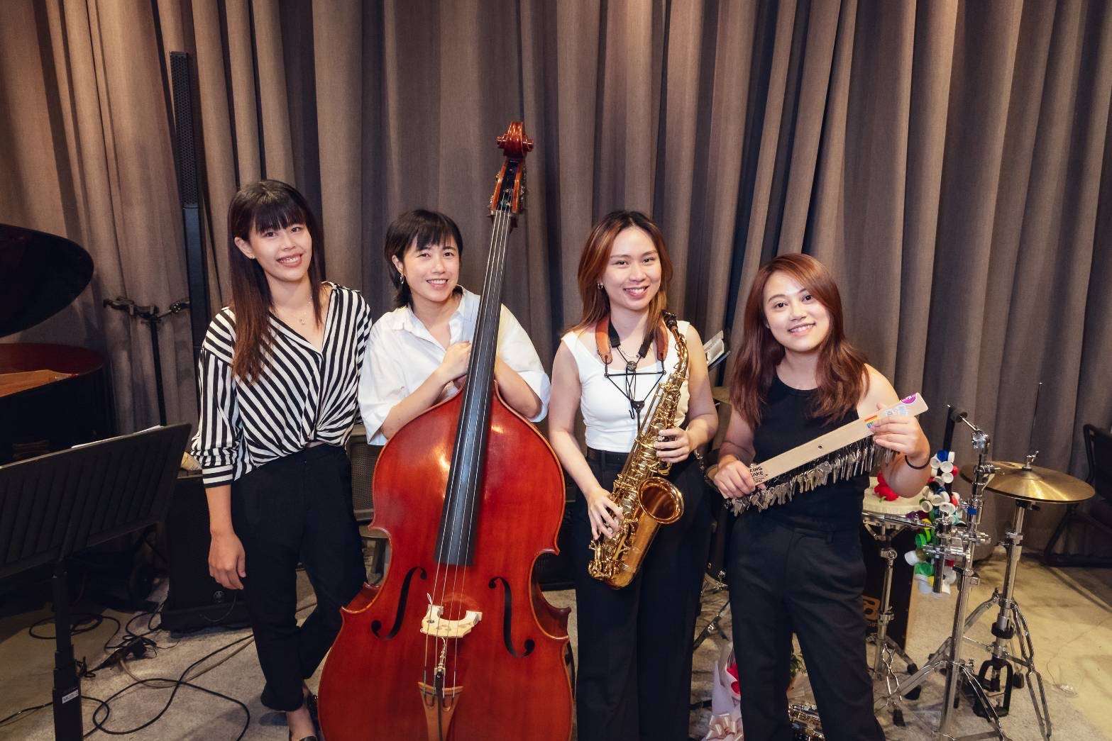 女作之韻音樂家:  游巧瑄、王群婷、林映辰、 黃昱寧