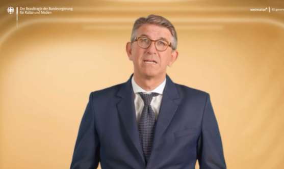 德國首位AI虛擬化身部長「魏莫塔」（Weimatar）。(IG@bundeskultur)