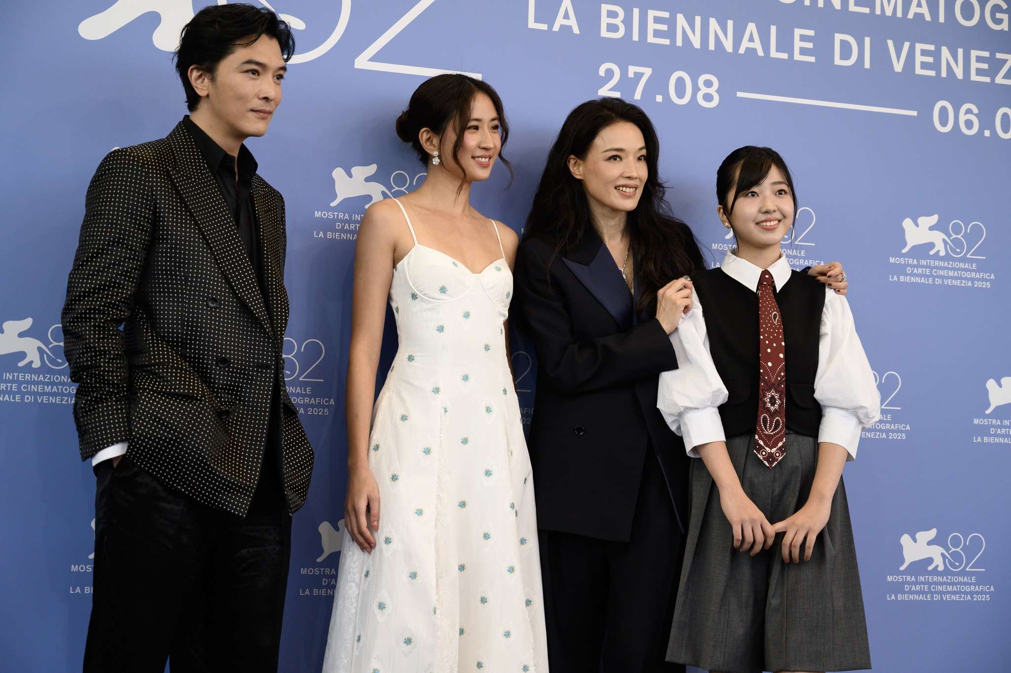 影后舒淇自編自導首部長片「女孩」4日在威尼斯影展首映。 (圖:X@la_Biennale)