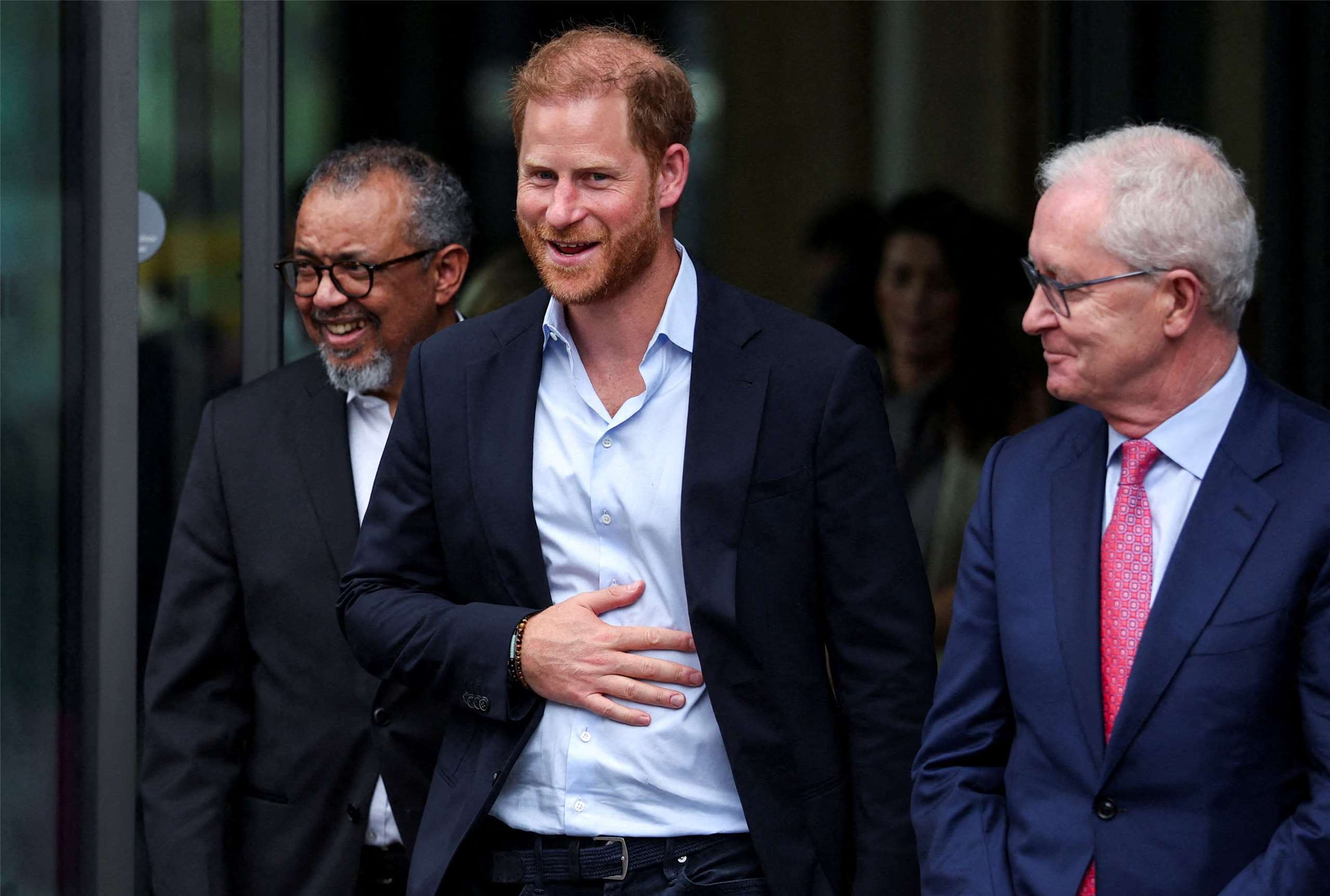 英國哈利王子(Prince Harry) 10日參訪倫敦帝國學院。 