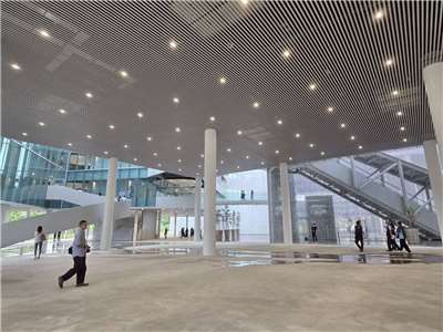 台中綠美圖從競圖、籌劃、開工動土到完工，斥資新台幣 52.99 億元打造，歷時11年才完工。(江昭倫 攝)