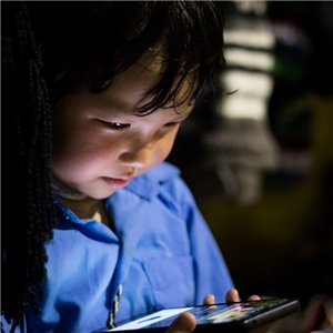 澳洲立法禁止16歲以下兒童及青少年使用社群媒體。 (示意圖/Unsplash)