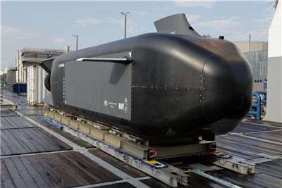 澳洲皇家海軍的「鬼鯊」(Ghost Shark)自主水下載具(AUV)原型艇。(澳洲國防部官網)