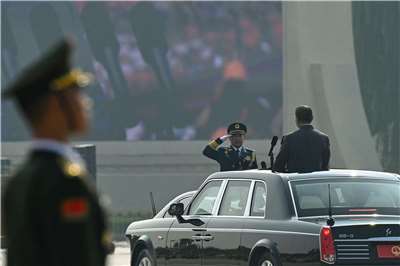 中共總書記習近平3日出席九三閱兵儀式。(AFP)