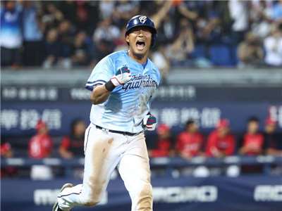 中華職棒富邦悍將隊林哲瑄（圖）決定將於今年球季結束後引退。資料照片（富邦悍將提供/中央社）