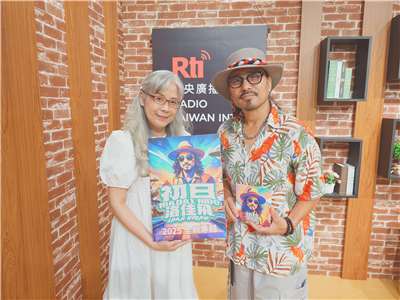 Voice to the World 節目主持人介文專訪洛佳飛 Laka Umaw