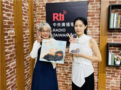 Voice to the World 節目主持人介文專訪 古典及爵士雙棲女聲 Szuchi 楊斯琪
