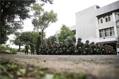 圖為新兵在成功嶺訓練畫面。示意圖。非新聞當事者。