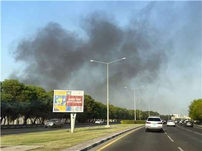 以色列9日對卡達首都杜哈(Doha)發動空襲，冒出陣陣濃煙。卡達譴責表示，這是以色列對哈瑪斯官員發動的「懦弱攻擊」。 (路透社/達志影像)