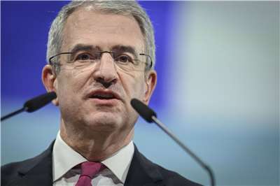 雀巢公司(Nestle)執行長弗雷克斯(Laurent Freixe)遭開除。