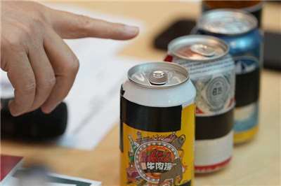 財政部關務署今天(24日)宣布，認定中國產製的進口啤酒具有傾銷事實，將課徵最高51%反傾銷稅。(圖：中央社)