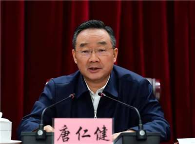 中國前農業農村部長唐仁健因涉貪在28日被法院判處死刑，緩期2年執行。(圖：微博)