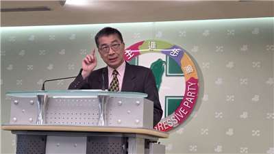 民進黨秘書長徐國勇轉述賴清德指示，黨團三長應由選舉產生，而非指定 。(劉玉秋攝)
