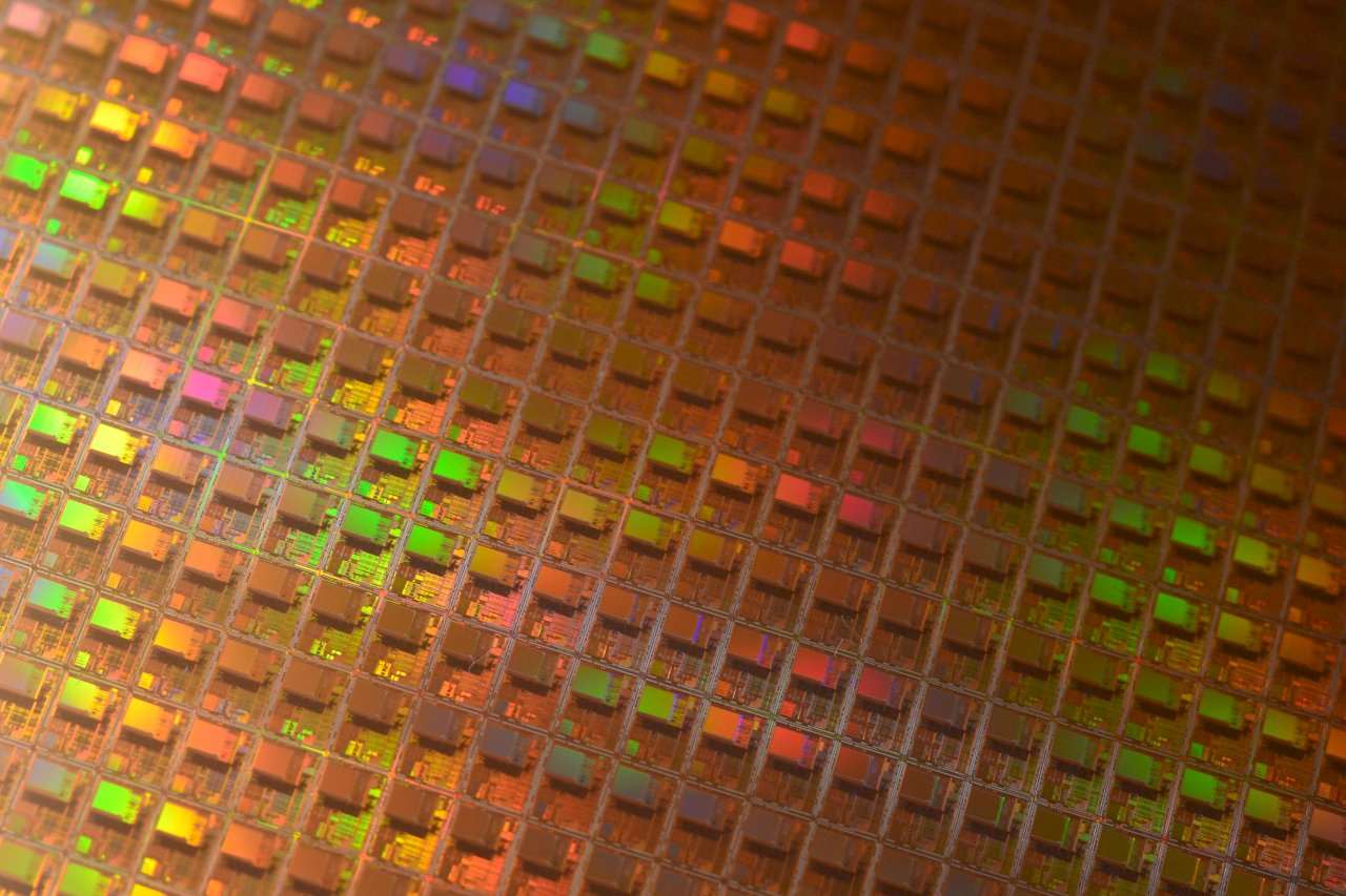 業者表示，半導體供應鏈移轉程度和步調，仍取決於指標企業是否會將訂單轉向美國。示意圖。（Wunderstock圖庫）