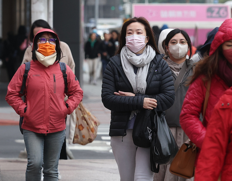 今晚強烈大陸冷氣團南下，今晚至明天清晨氣溫緩降，明天中午過後，氣溫會再進一步明顯下滑。資料照。
