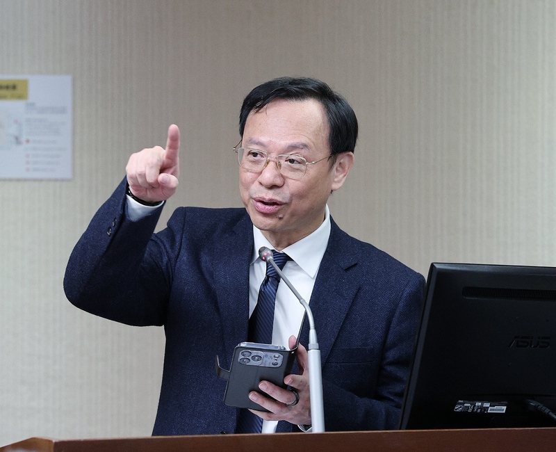 衛福部長石崇良29日表示，醫師加班費免稅案已與相關部會取得共識，力拚近期拍板，並於農曆年前發函財政部。