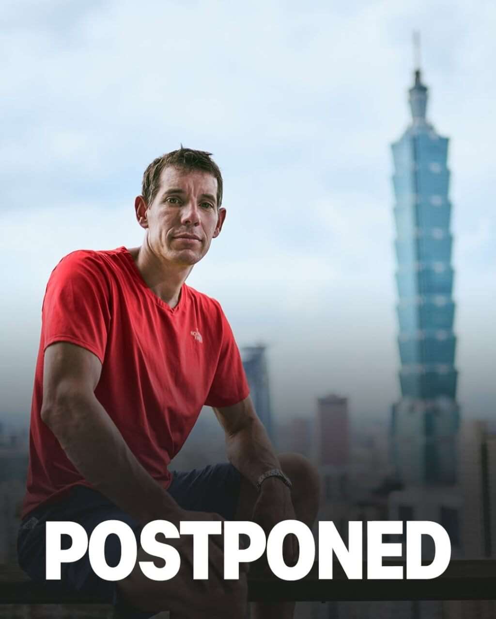 美國自由攀岩好手霍諾德原訂24日挑戰徒手獨攀台北101大樓，但由於氣候因素延到25日。(IG)