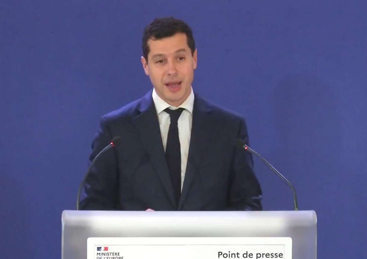 法國外交部發言人康夫勒(Pascal Confavreux)。(X@PorteParoleMEAE)