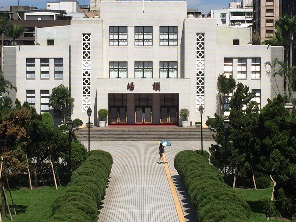 今年度中央政府總預算案至今尚未在立法院排審。圖為立法院議場資料照。