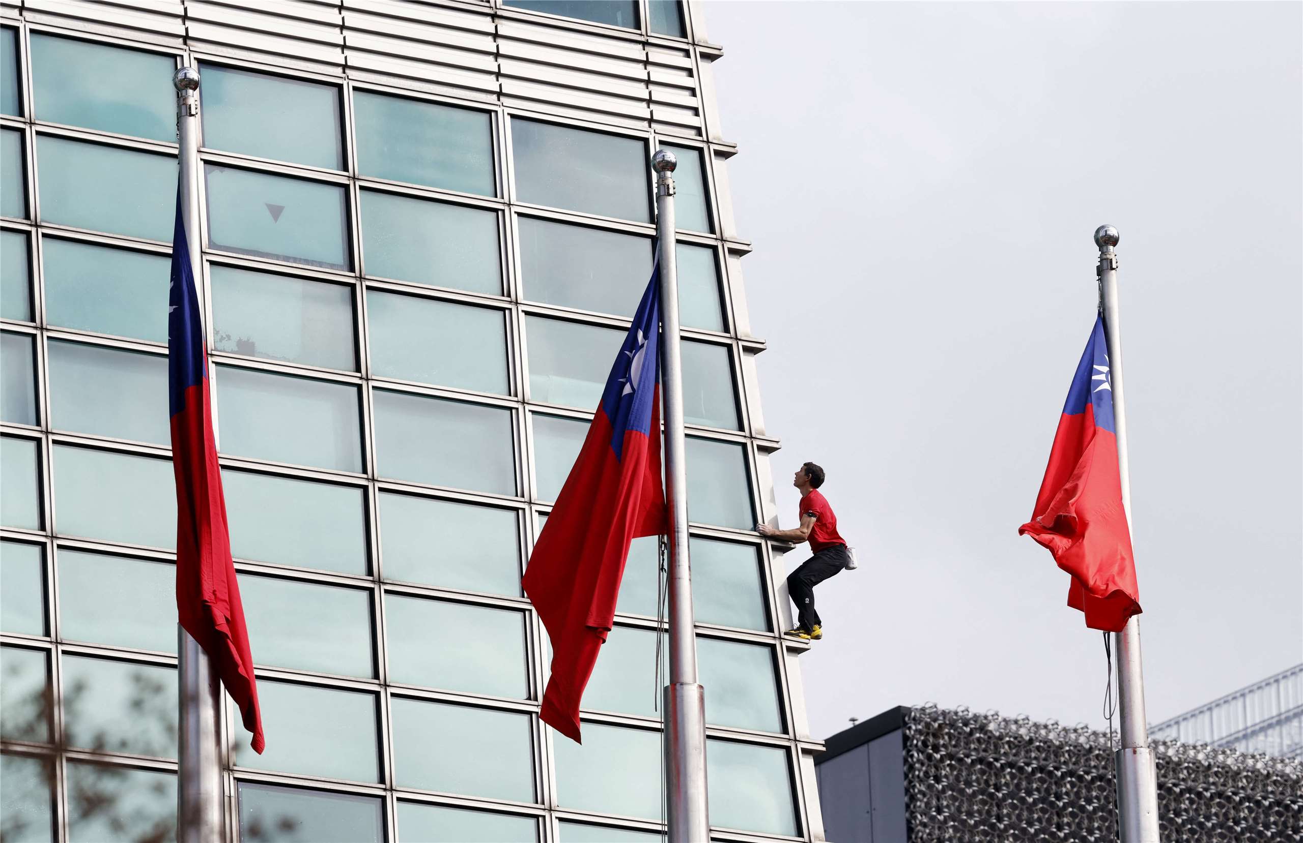 霍諾德徒手101不是莽勇攀岩界：他是極致準備-新聞-Rti 中央廣播電臺