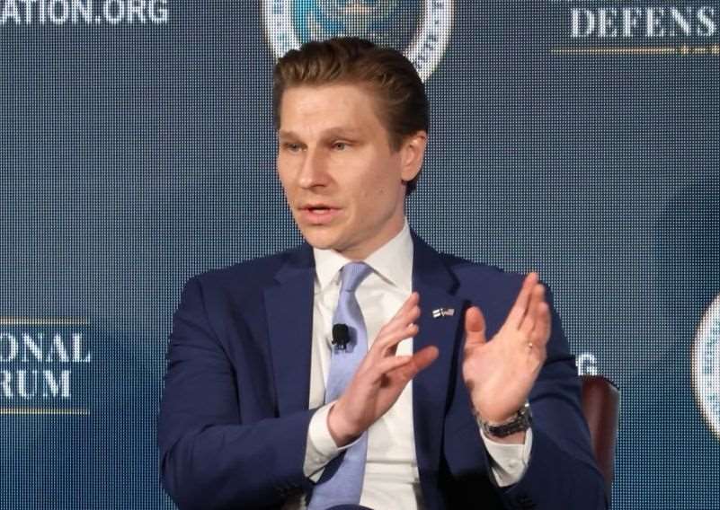 芬蘭國防部長哈卡寧(Antti Hakkanen)。 (圖:X@anttihakkanen)