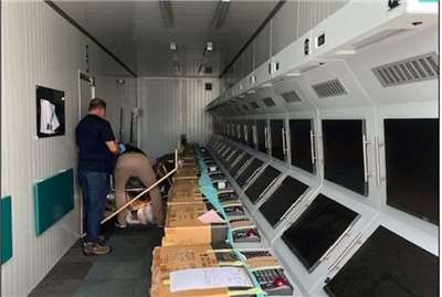 美國扣查南非運往中國反潛訓練設備。 (圖:美司法部)