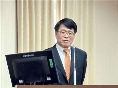 中央選舉委員會主委被提名人游盈隆。(鄭佑漢 攝)