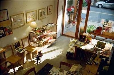 台中晨熹社 Asahikari 繪本書店