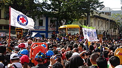 菲律賓天主教規模最大年度宗教盛事「黑色拿撒勒節」遊行，9日在馬尼拉市舉行。由於每年都會有人受傷，菲律賓紅十字會等救護單位都會在現場支援及待命。