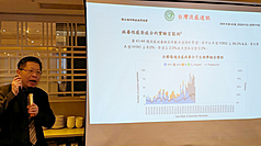 新光醫院感染科醫師黃建賢22日公開示警，指A型流感新變異株「K分支」具免疫逃脫效果，今年流感疫苗對抗此病毒的有效力已不到10%，僅能倚靠交叉保護效果。