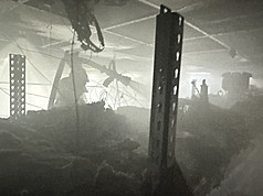 位於台南歸仁區的國家科學及技術委員會人工智慧產業專區資安暨智慧科技研發大樓23日火警，台南市政府消防局灌救撲滅火勢，無人傷亡。
（消防局提供）
